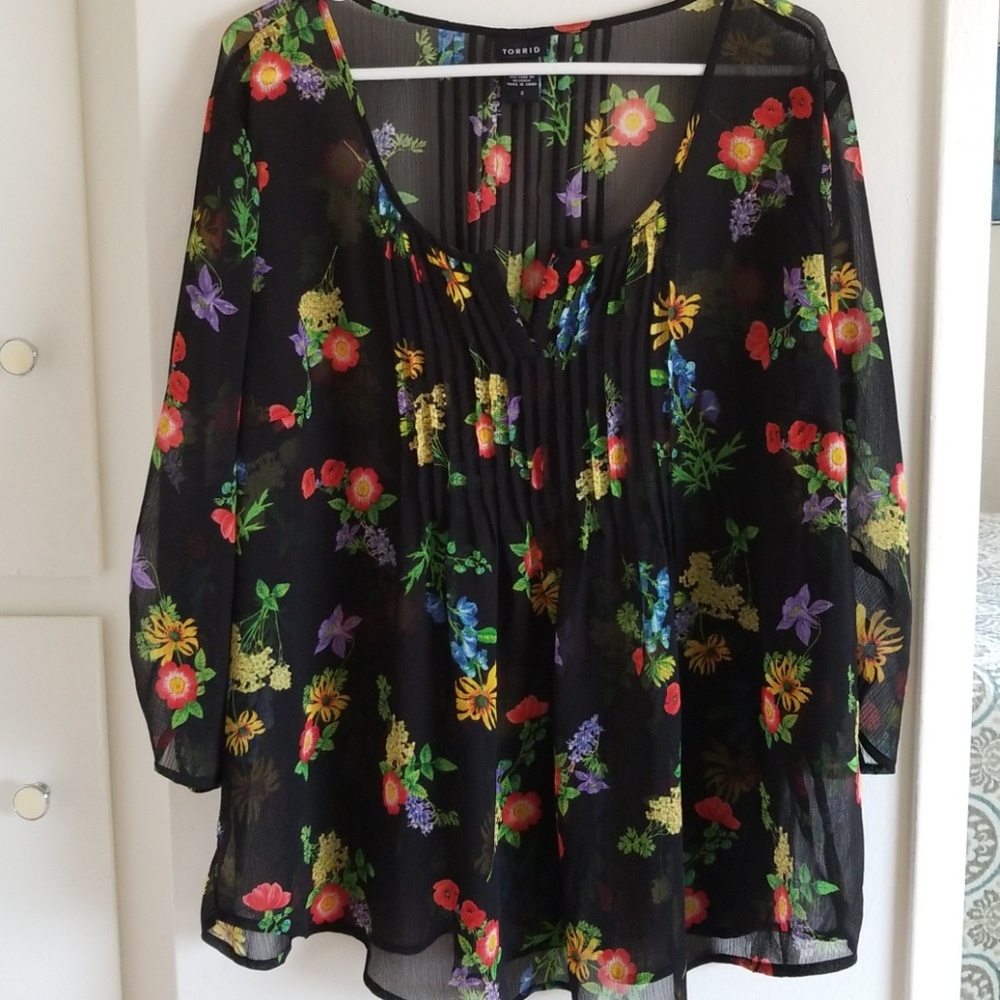 Plus Size Torrid Black Floral Chiffon Blouse